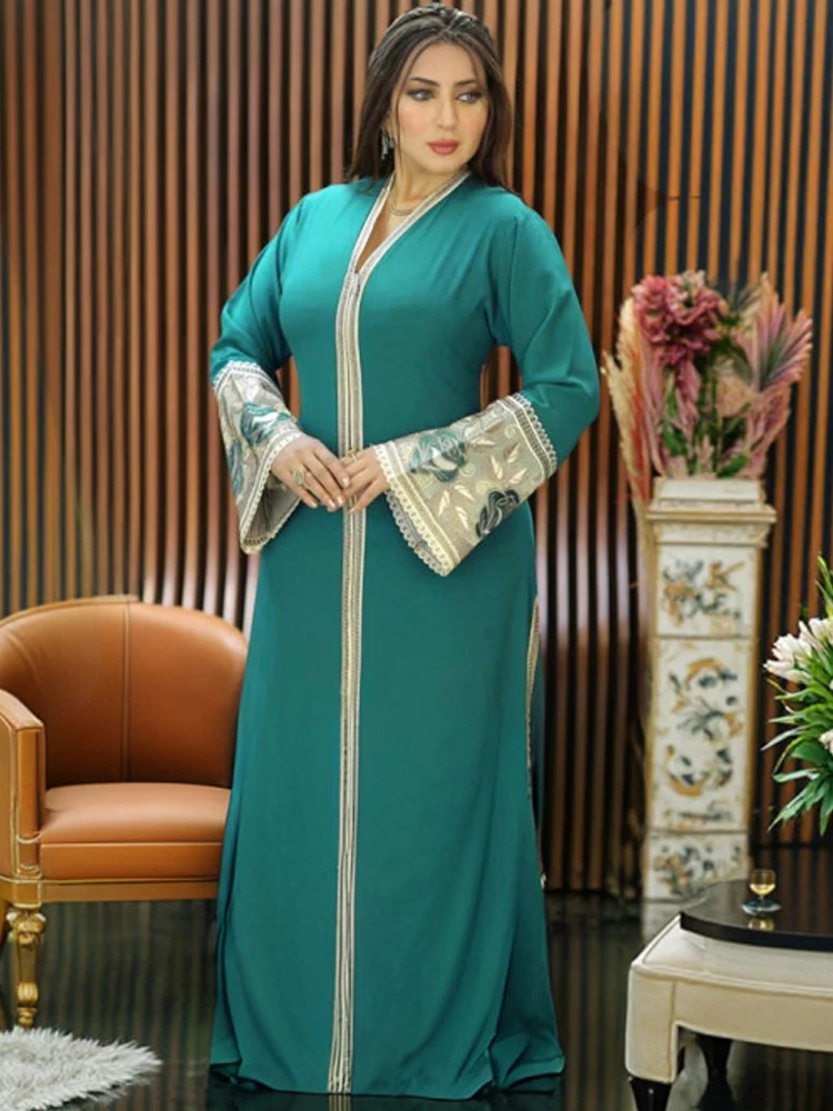 Winter Clothing Dubai - 2026 Ramazan Bayramı Mübarek Dubai Abayaları