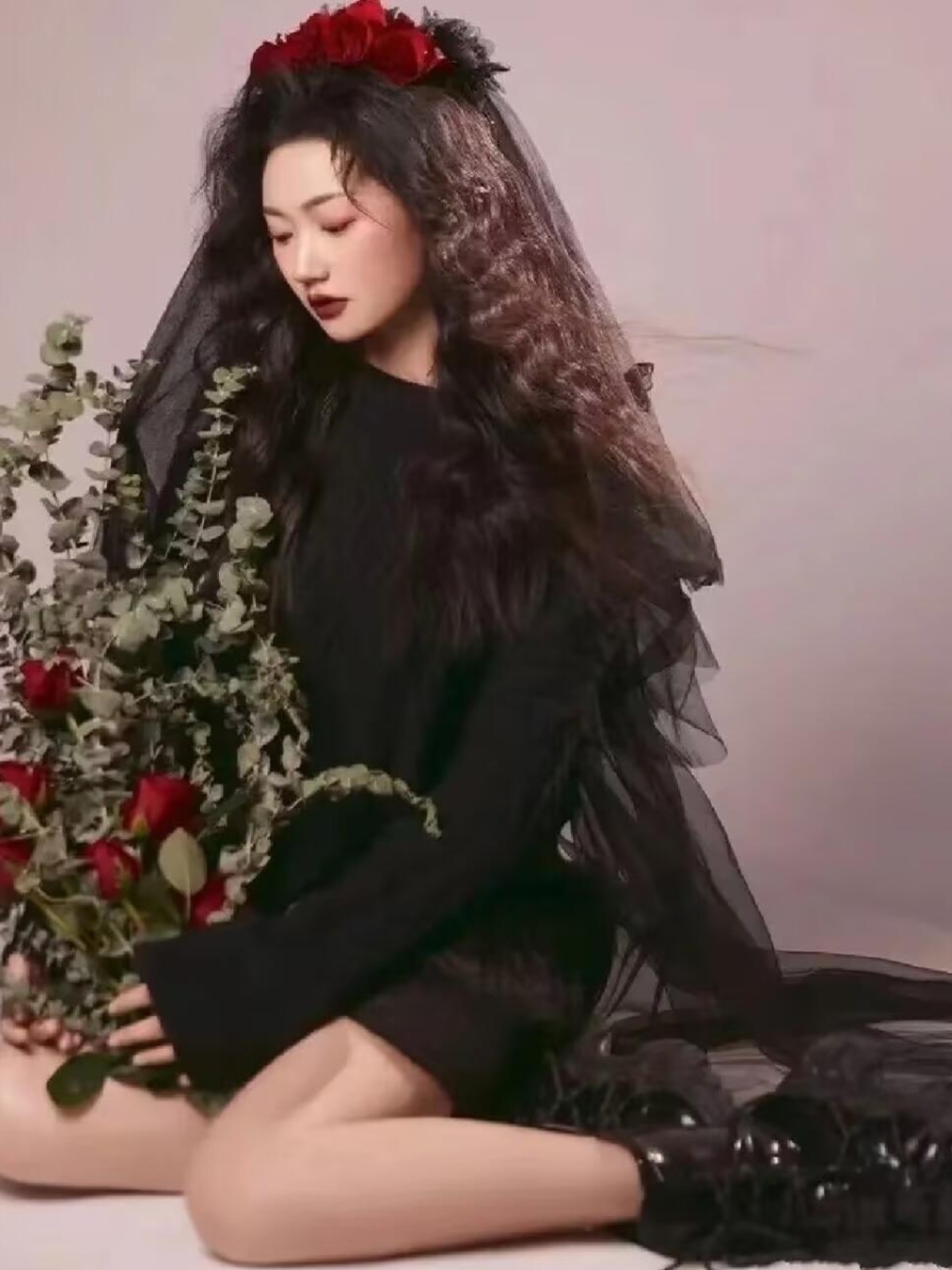 Yeni Moda Siyah Kazak Fotoğraf - Winter Clothing Photo incelemesi ve fiyatı