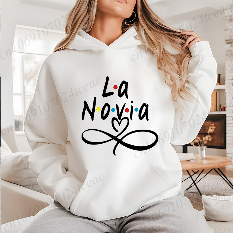 La Novia Grafik Kapüşonlu Üst  - Winter Clothing In Spanish incelemesi ve fiyatı